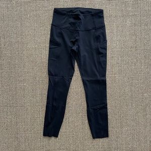 Lululemon Fast and Free HR Tight 25" Sz 6
